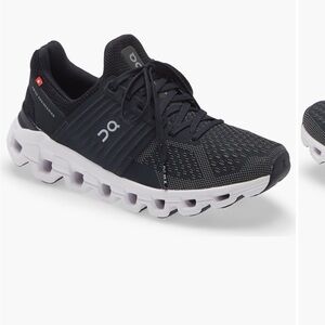 On Cloud Swift Running Sneaker